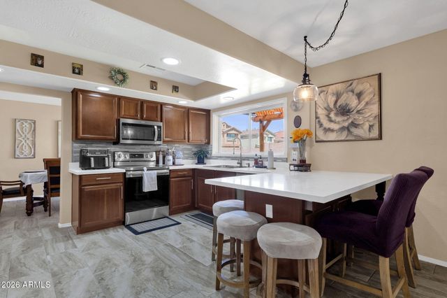 15652 W CALAVAR Road, Surprise, AZ 85379