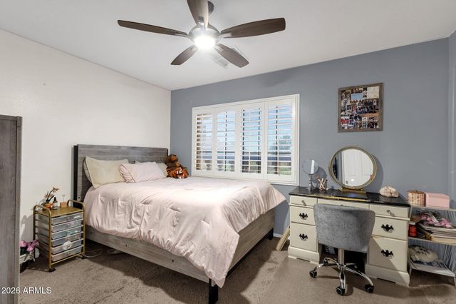 15652 W CALAVAR Road, Surprise, AZ 85379