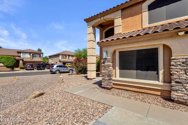 15652 W CALAVAR Road, Surprise, AZ 85379