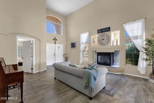 15652 W CALAVAR Road, Surprise, AZ 85379