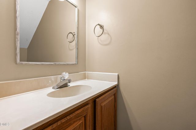 109 Mallard Court, Chapel Hill, NC 27517