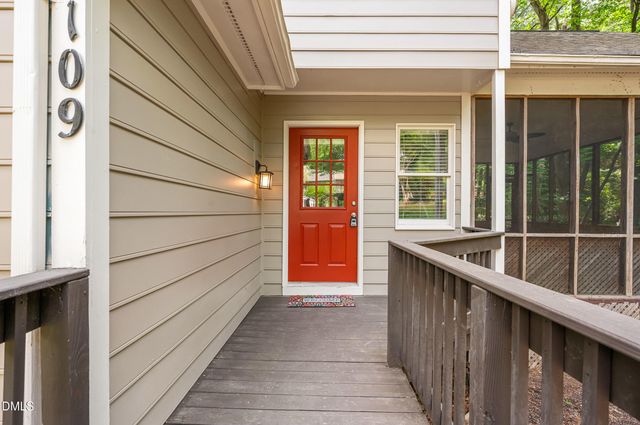 109 Mallard Court, Chapel Hill, NC 27517