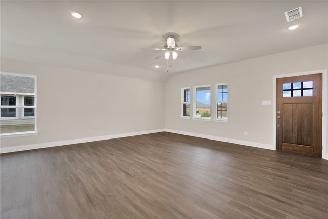 312 Colby Drive, Hillsboro, TX 76645