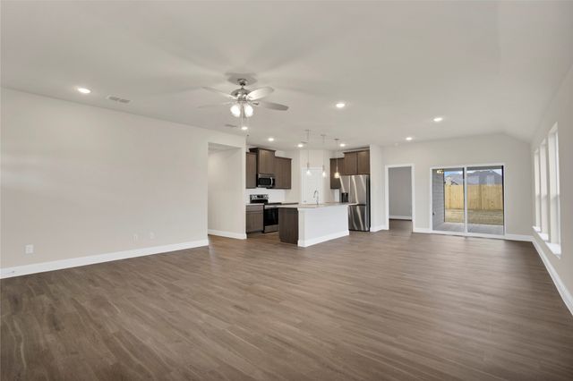 312 Colby Drive, Hillsboro, TX 76645