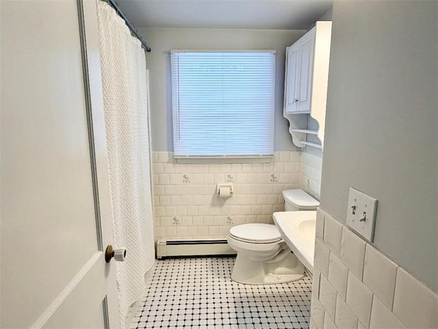 14 Amanda Street, Cranston, RI 02920