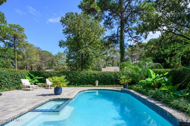 25 Towhee Road, Hilton Head Island, SC 29926