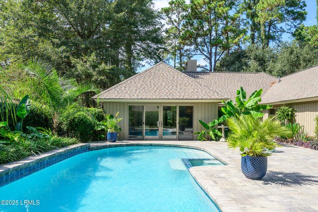 25 Towhee Road, Hilton Head Island, SC 29926