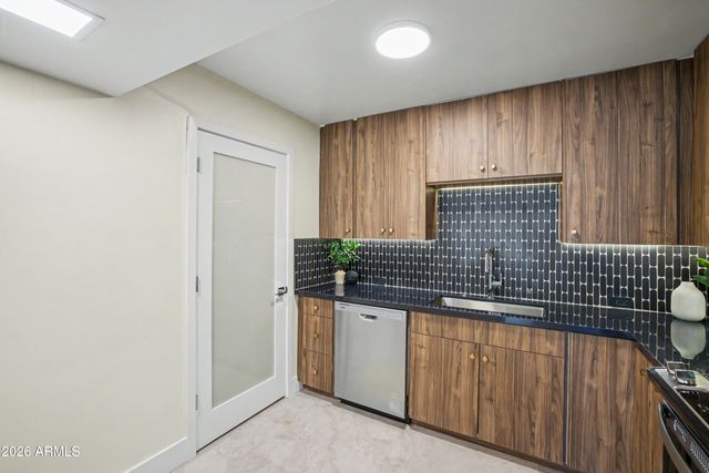 6502 N CENTRAL Avenue C101, Phoenix, AZ 85012