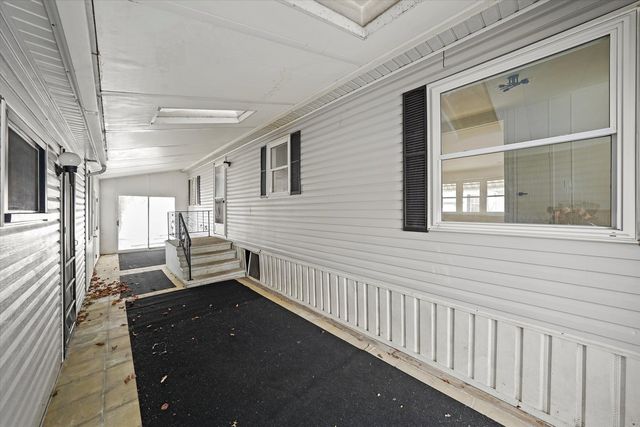 36 Maple Ridge Drive, Manteno, IL 60950