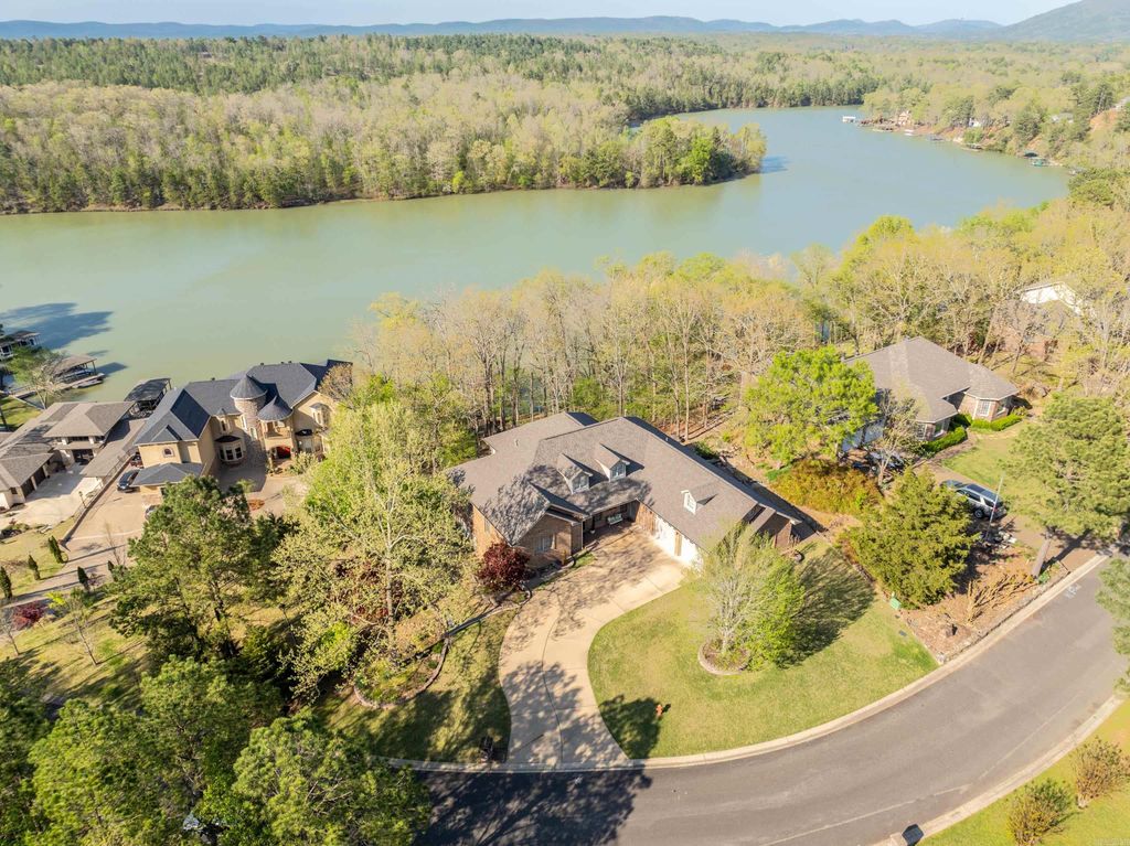 134 Lake Forest Shores, Hot Springs, AR 71913