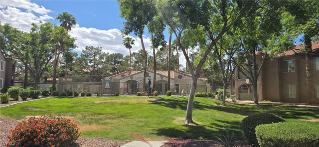 2121 Sealion Drive 205, Las Vegas, NV 89128