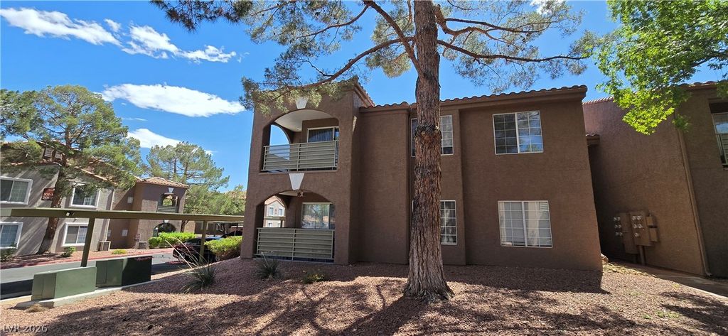 2121 Sealion Drive 205, Las Vegas, NV 89128