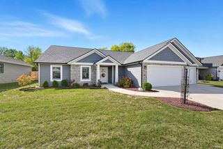 747 N Norfolk Cove, Columbia City, IN 46725