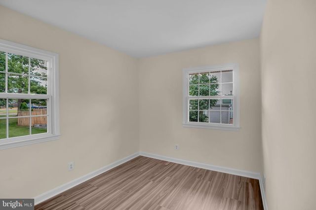14739 GATWICK SQ, Centreville, VA 20120