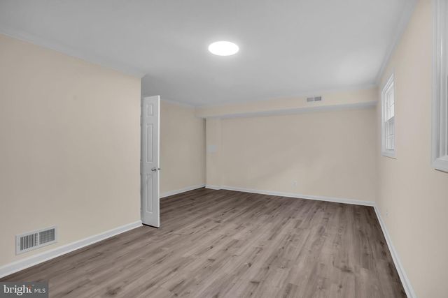 14739 GATWICK SQ, Centreville, VA 20120