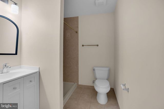 14739 GATWICK SQ, Centreville, VA 20120