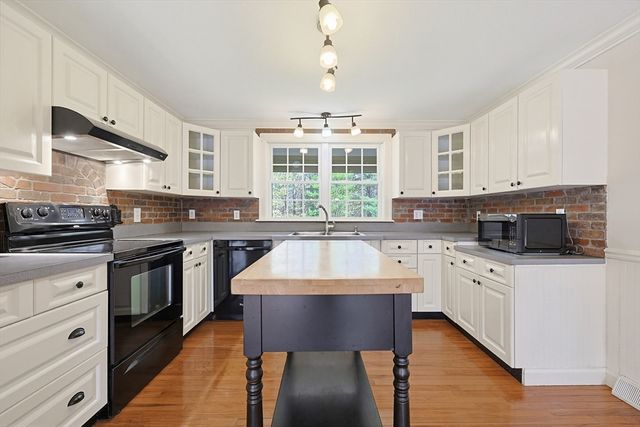 810 Glebe St., Taunton, MA 02780