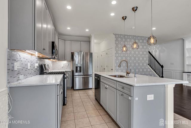44 Begonia Lane, Monroe, NJ 08831