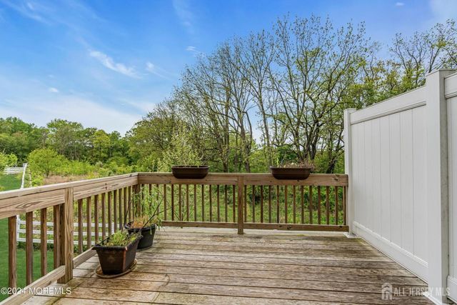 44 Begonia Lane, Monroe, NJ 08831