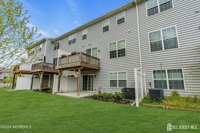 44 Begonia Lane, Monroe, NJ 08831