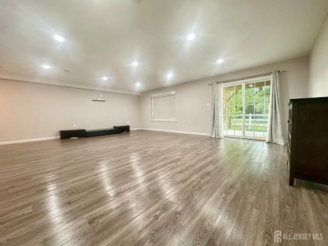 44 Begonia Lane, Monroe, NJ 08831