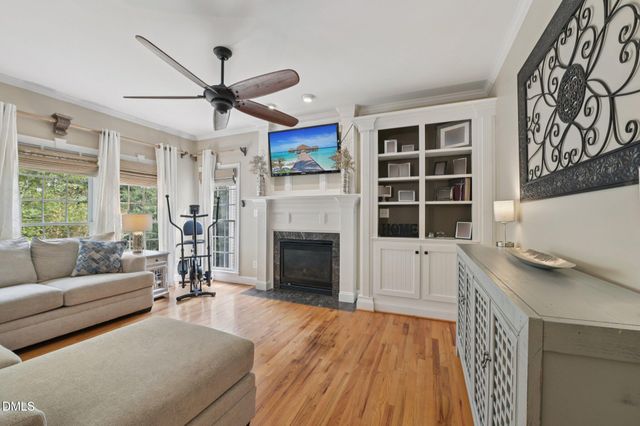 902 Birkdale Drive, Clayton, NC 27527