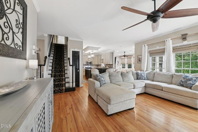 902 Birkdale Drive, Clayton, NC 27527