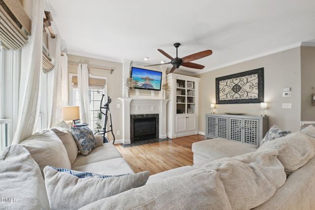 902 Birkdale Drive, Clayton, NC 27527