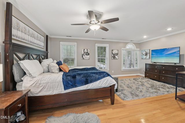 902 Birkdale Drive, Clayton, NC 27527