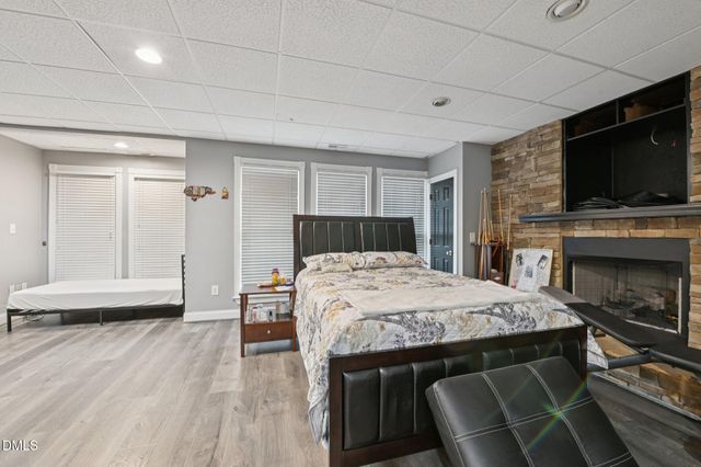 902 Birkdale Drive, Clayton, NC 27527