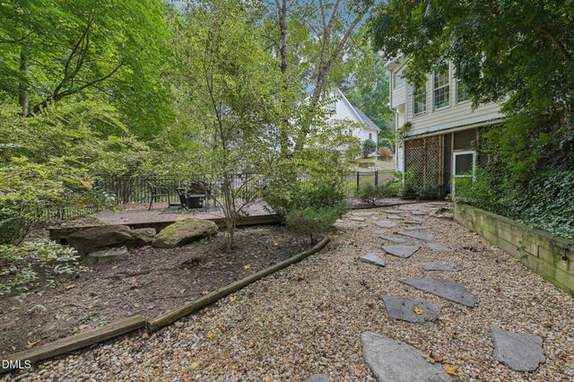 902 Birkdale Drive, Clayton, NC 27527