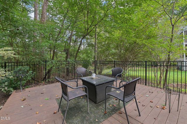 902 Birkdale Drive, Clayton, NC 27527