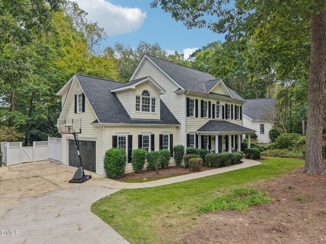 902 Birkdale Drive, Clayton, NC 27527