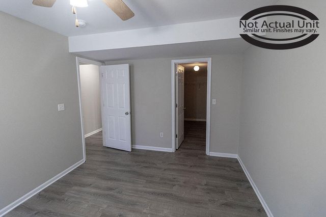 4012 ARCTIC FOX DR, Columbia, MO 65202