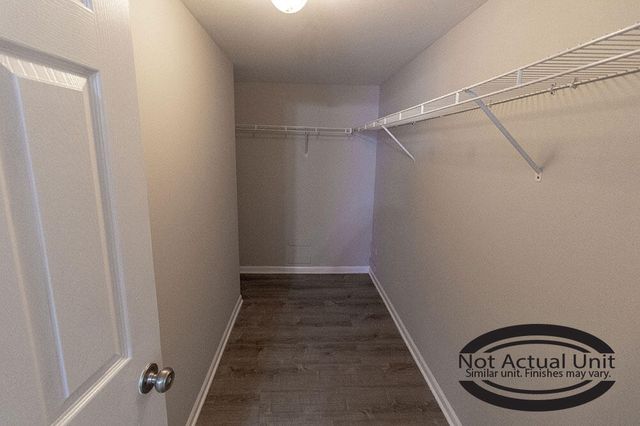 4012 ARCTIC FOX DR, Columbia, MO 65202