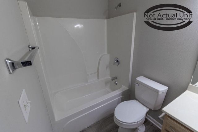 4012 ARCTIC FOX DR, Columbia, MO 65202