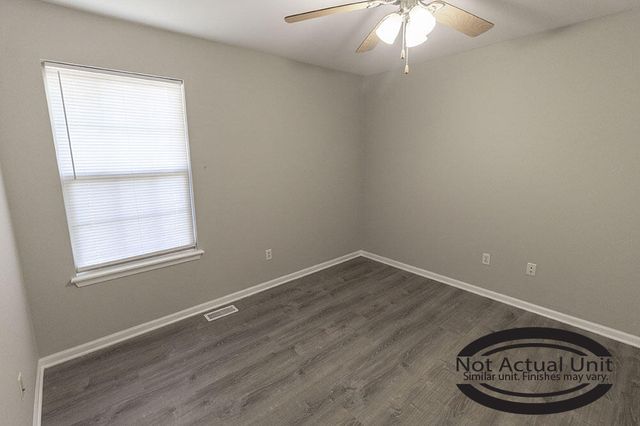 4012 ARCTIC FOX DR, Columbia, MO 65202