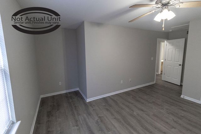 4012 ARCTIC FOX DR, Columbia, MO 65202