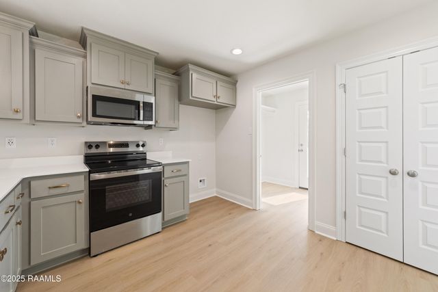 227 Camerons Cove Drive, Carencro, LA 70520