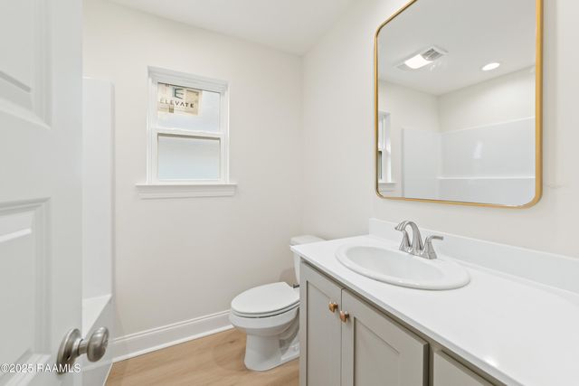 227 Camerons Cove Drive, Carencro, LA 70520