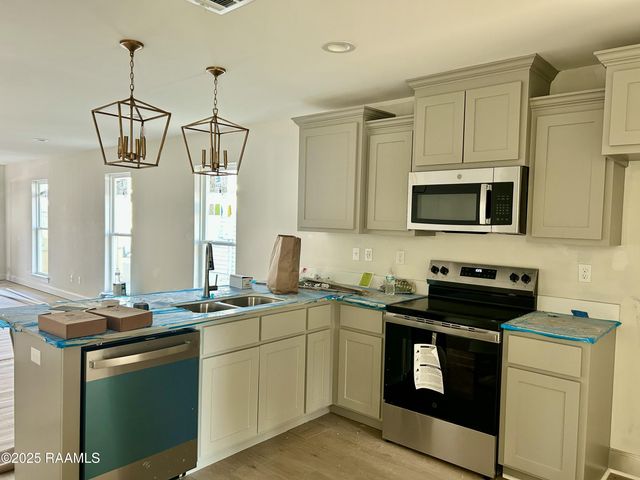 227 Camerons Cove Drive, Carencro, LA 70520