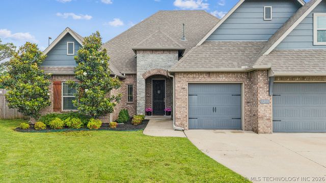 1205 W Dover Street, Broken Arrow, OK 74012