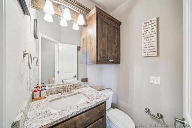 1205 W Dover Street, Broken Arrow, OK 74012