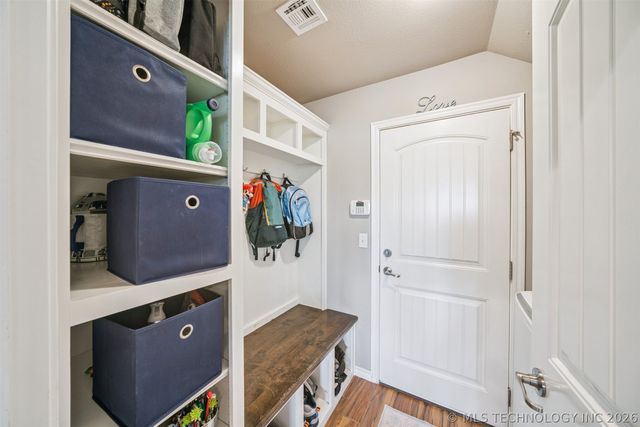 1205 W Dover Street, Broken Arrow, OK 74012