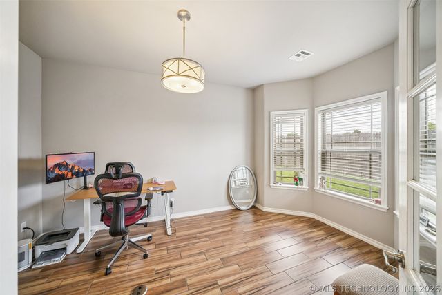 1205 W Dover Street, Broken Arrow, OK 74012