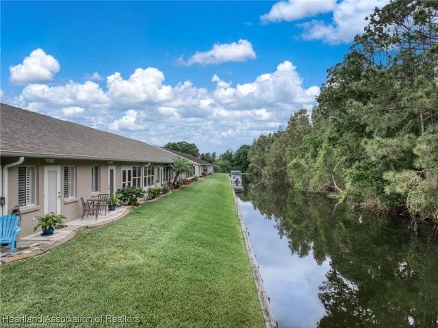 221 Country Club Drive, Lake Placid, FL 33852