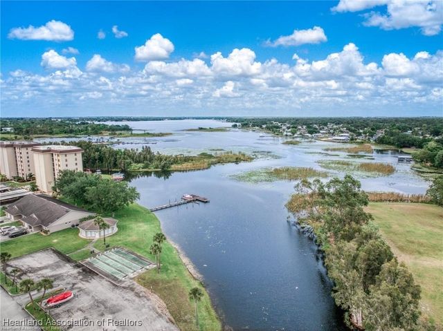 221 Country Club Drive, Lake Placid, FL 33852