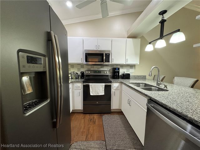221 Country Club Drive, Lake Placid, FL 33852