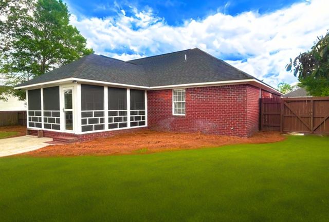 1036 Short Leaf Drive, Manning, SC 29102