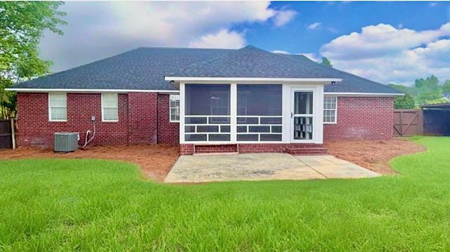 1036 Short Leaf Drive, Manning, SC 29102